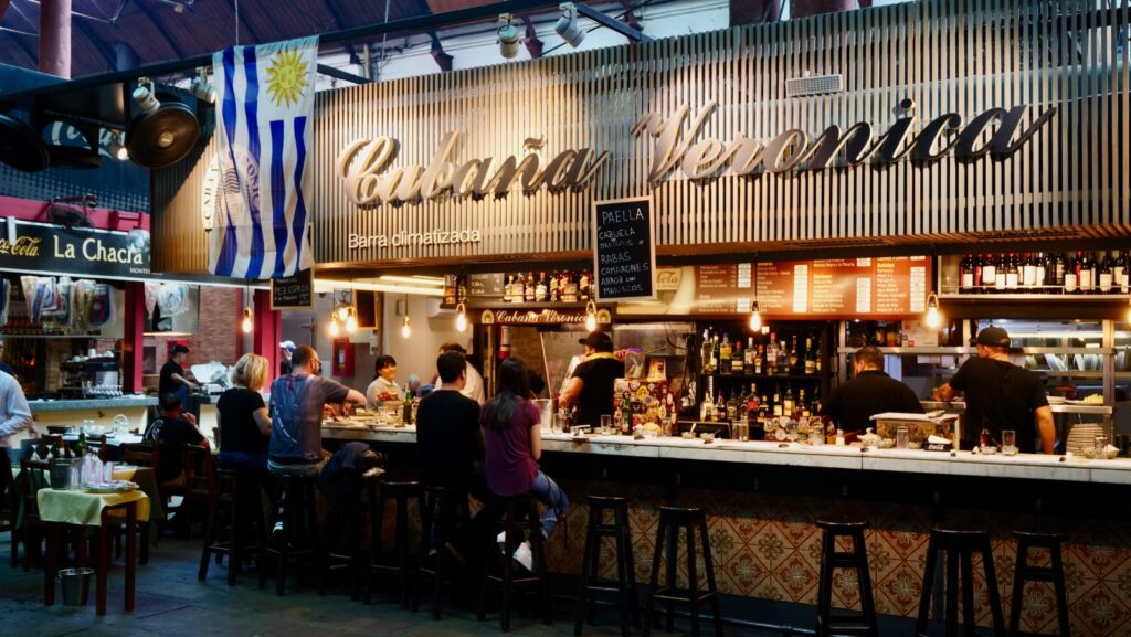 Cabaña Veronica, uma das muitas opções de parrillas no Mercado del Puerto.